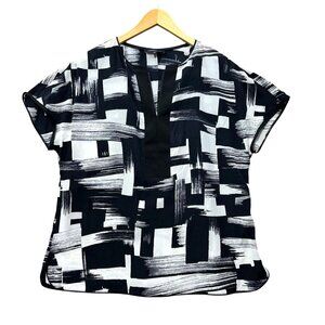 Lafayette 148 Womens M Black & White Abstract Print V-Neck Short Sleeve Blouse
